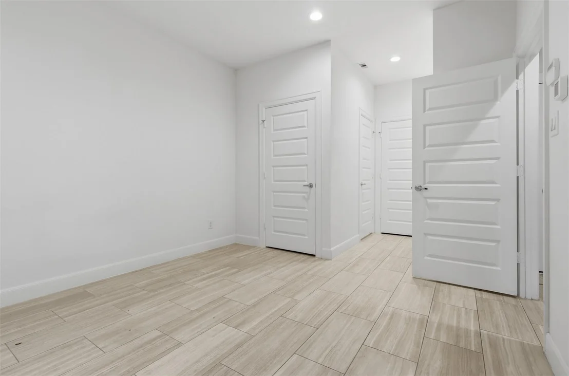 Photo of 2709 Clinton Drive