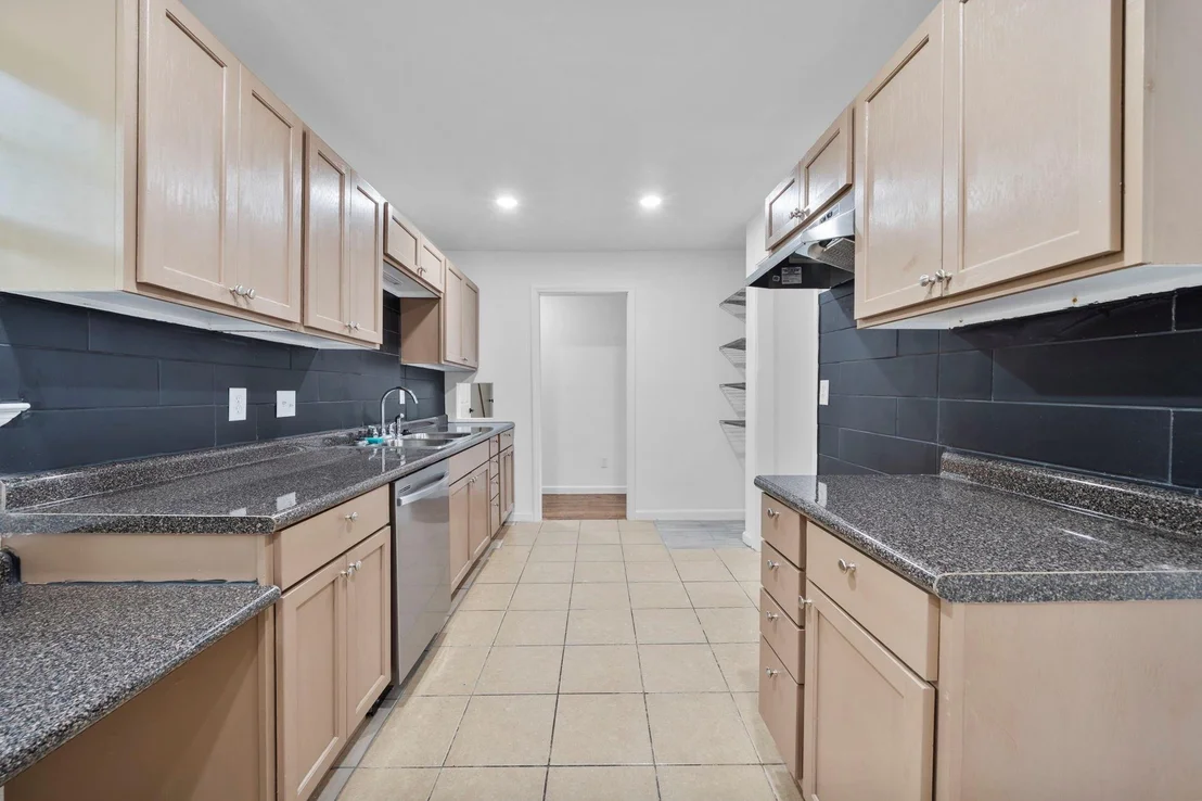Photo of 1614 Palmwood Drive