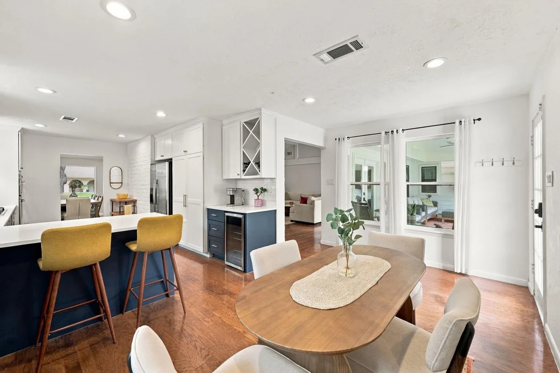 Photo of 11307 Valley Spring Drive