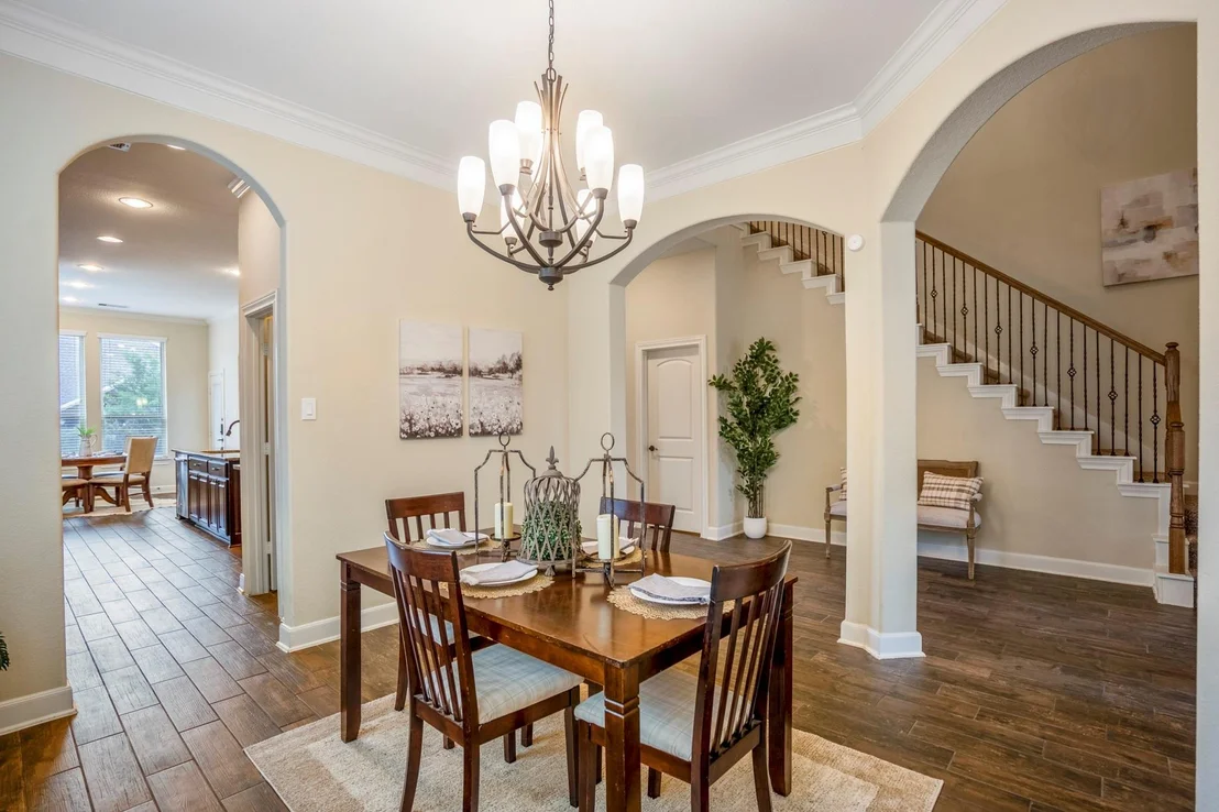 Photo of 4855 Bayou St John