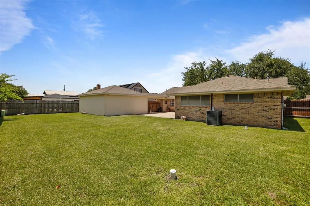 Photo of 3906 Ecuador Drive