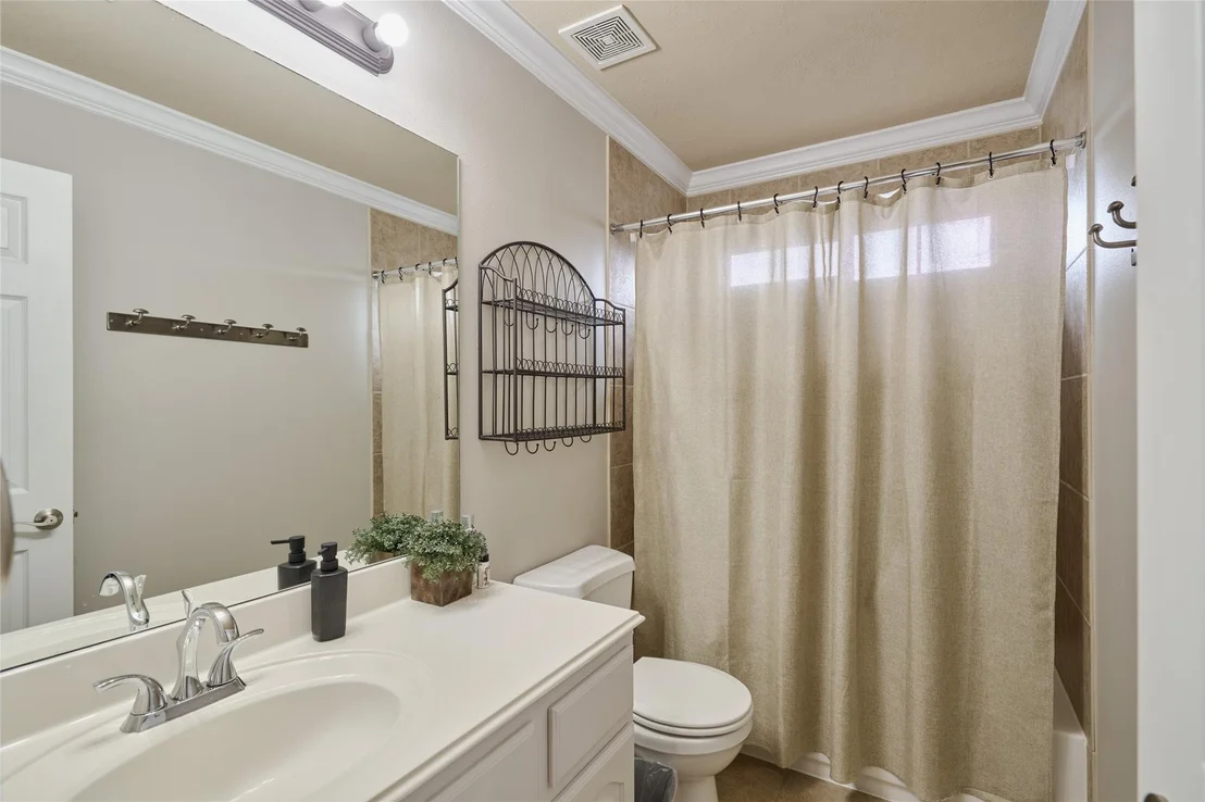 Photo of 25207 Pineglen Terrace Drive