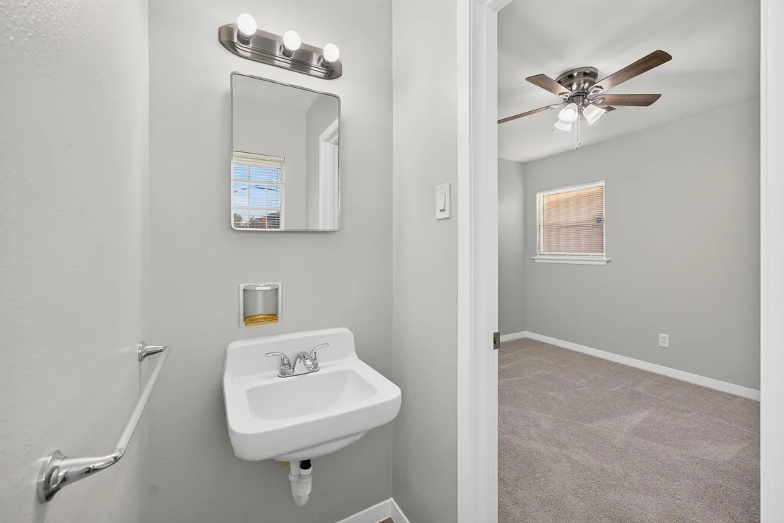 Photo of 6127 Rietta Street