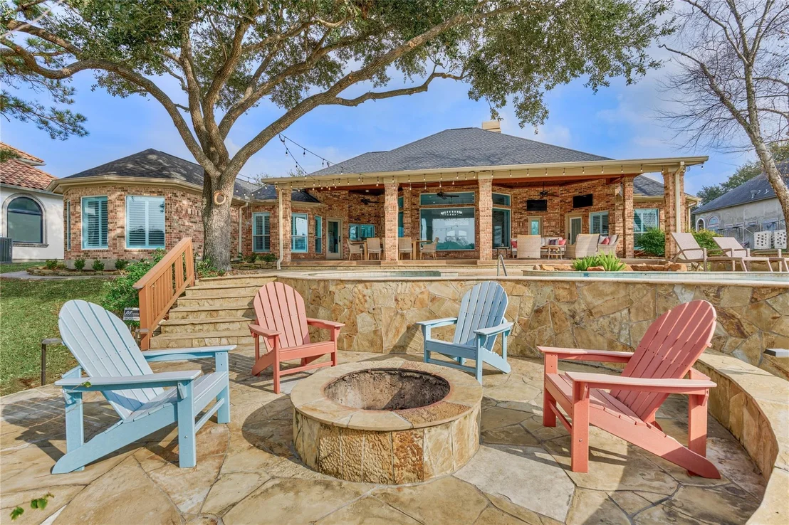 Photo of 83 Lake Estates Drive
