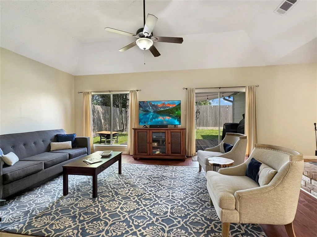 Photo of 10922 Lasso Lane