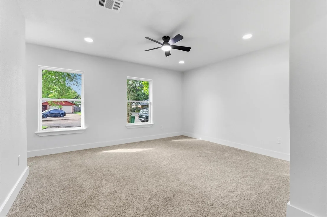 Photo of 7502 Woodsman Trail
