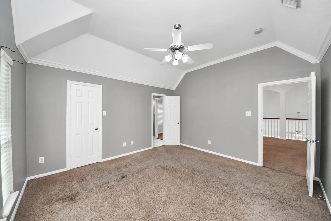 Photo of 20111 Biscayne Hill Court