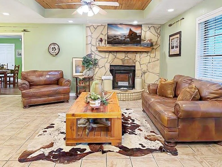 Photo of 341 Red Wolf Lane