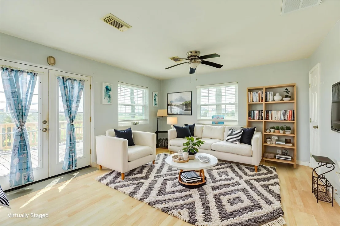 Photo of 430 Jettyview Road