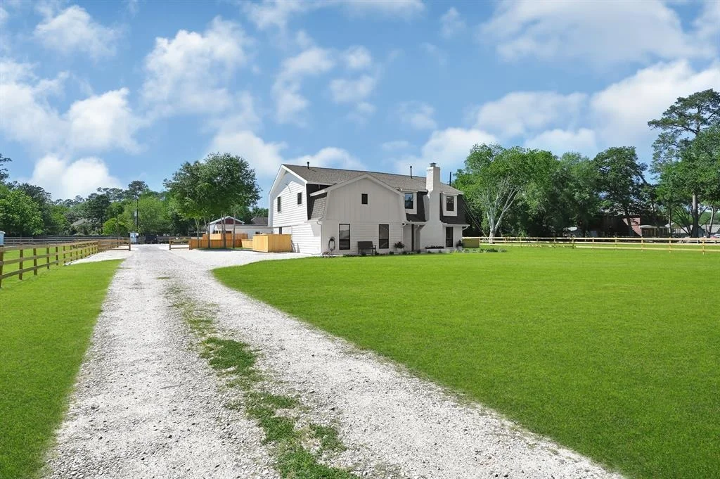 Photo of 13719 Jarvis Road