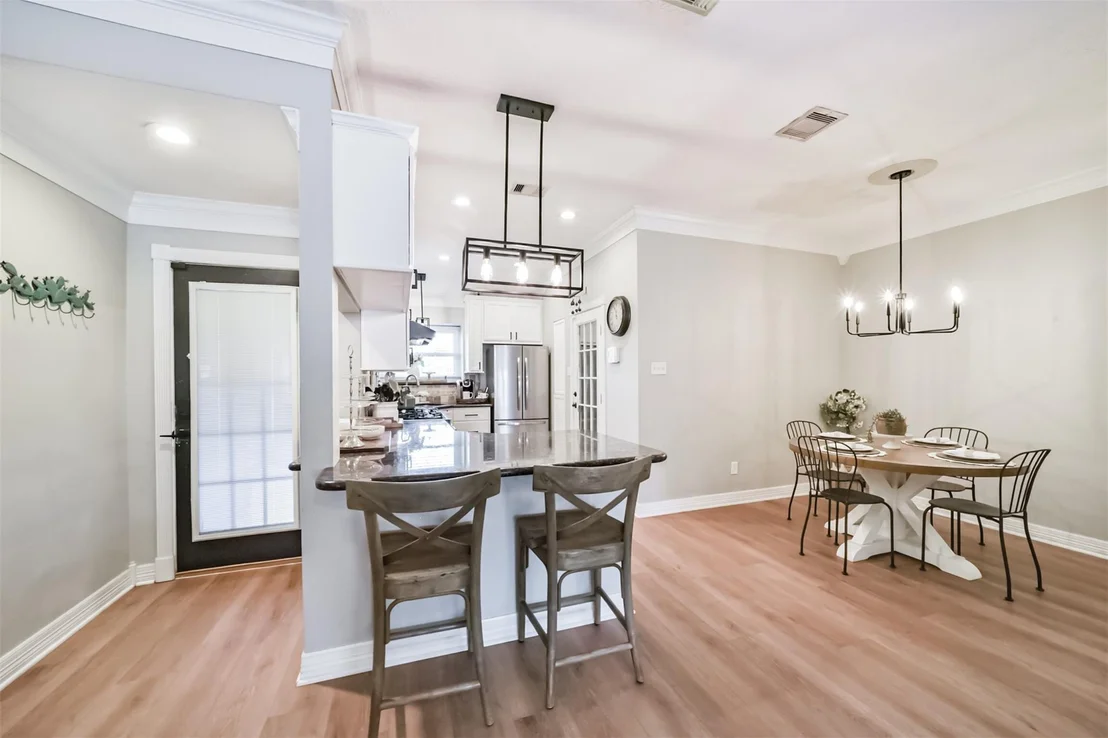 Photo of 1422 Roosevelt Drive