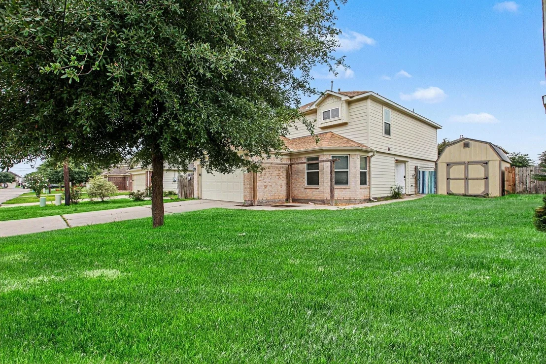 Photo of 16774 N Thrasher Drive