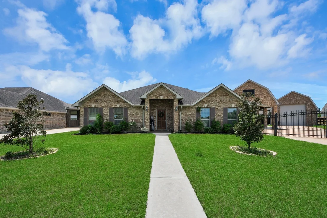 Photo of 6702 Falcon Ridge