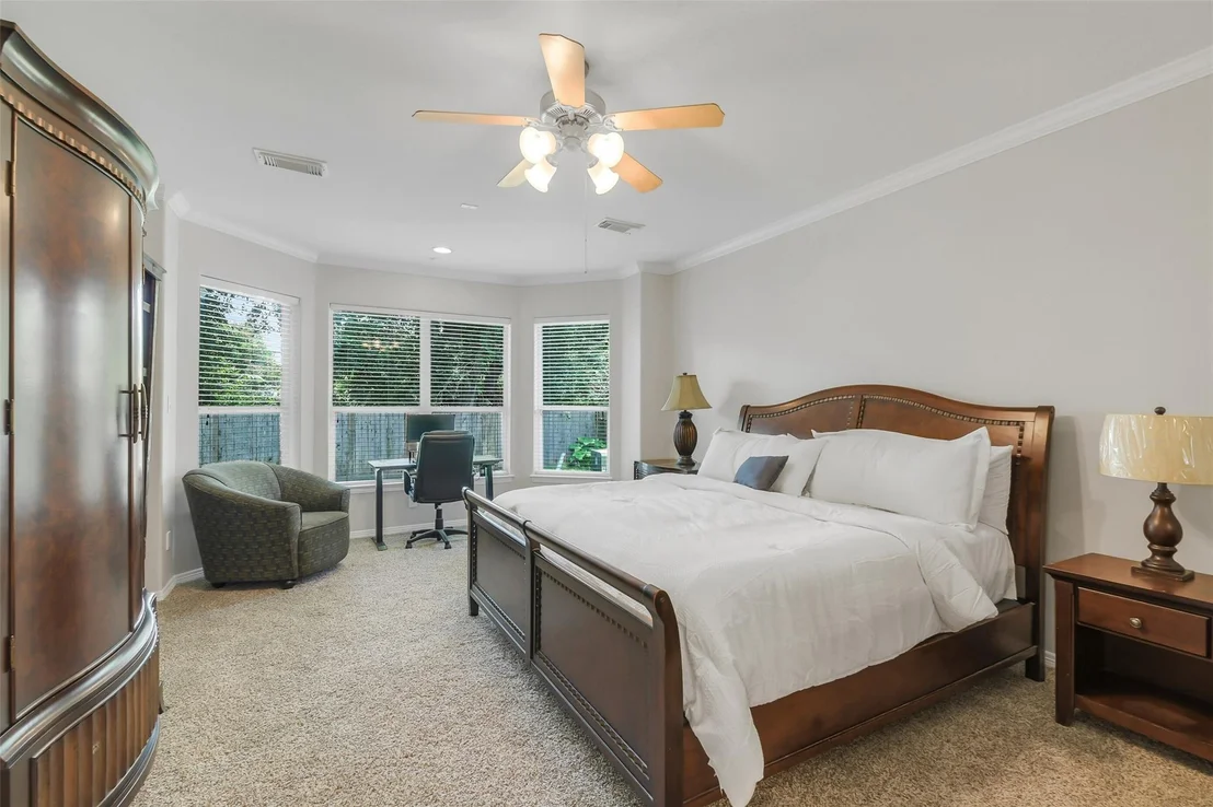 Photo of 14906 Windsor Manor