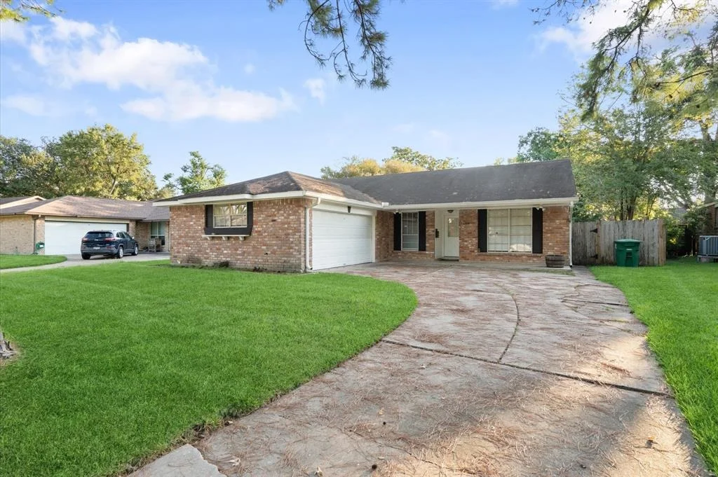 Photo of 16014 Buccaneer Lane