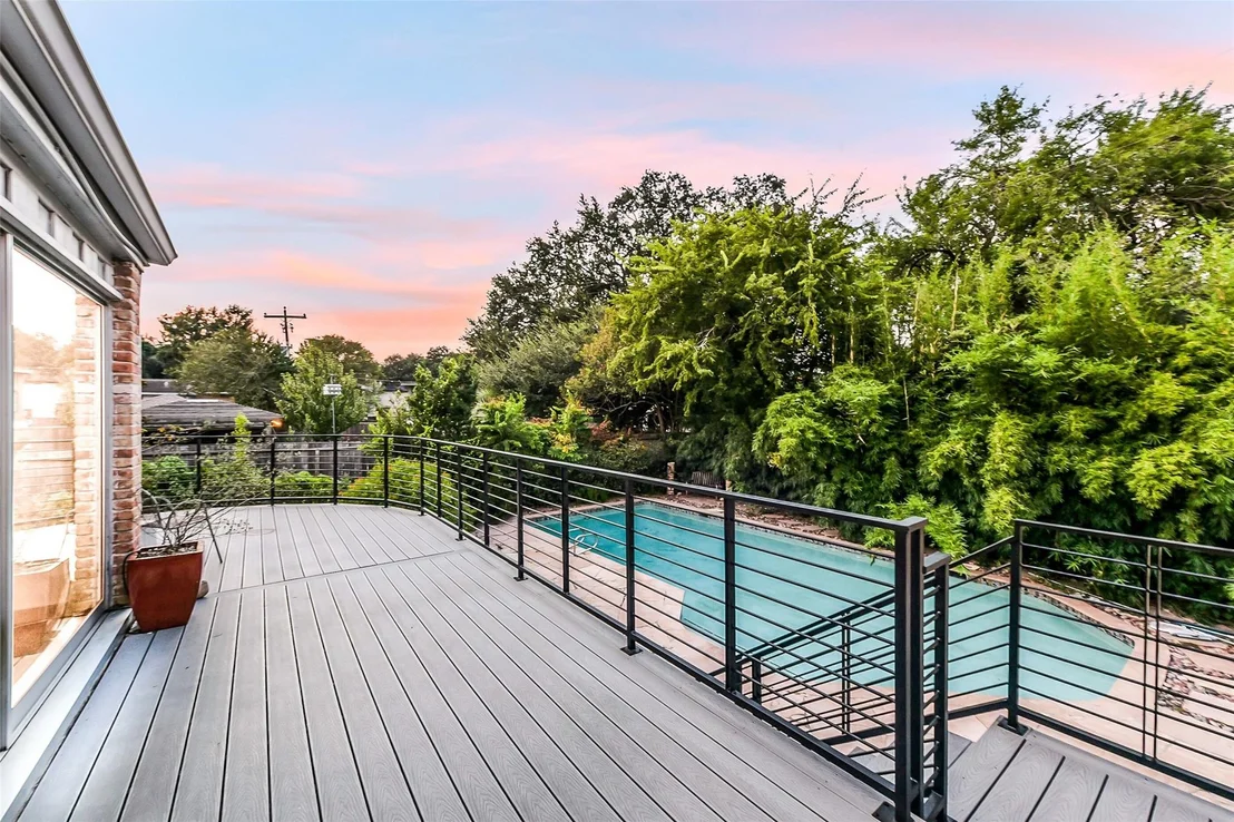 Photo of 5206 Contour Place
