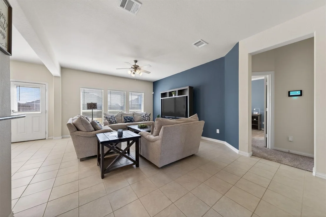 Photo of 306 Cabernet Drive