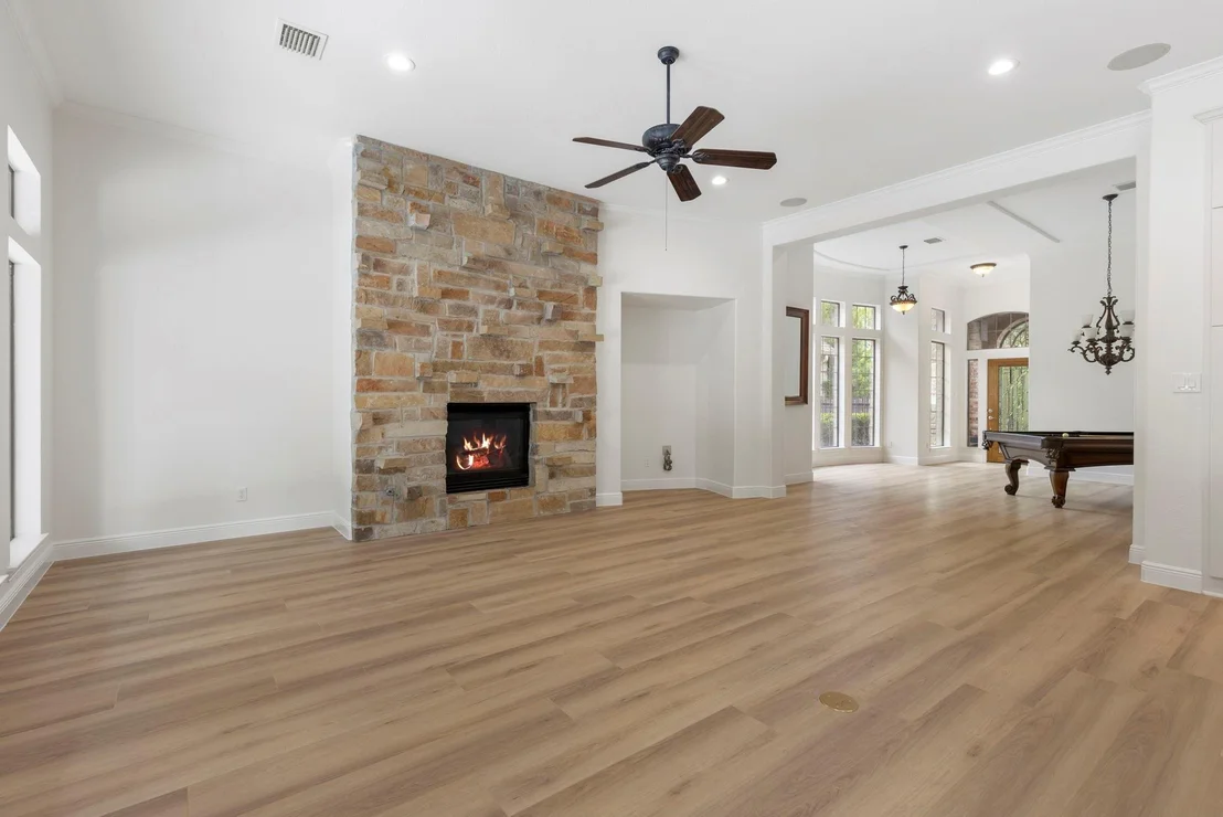 Photo of 35 Avalon Oaks Court