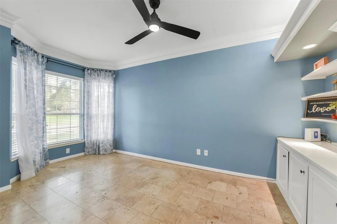 Photo of 15730 Lake Loop Drive