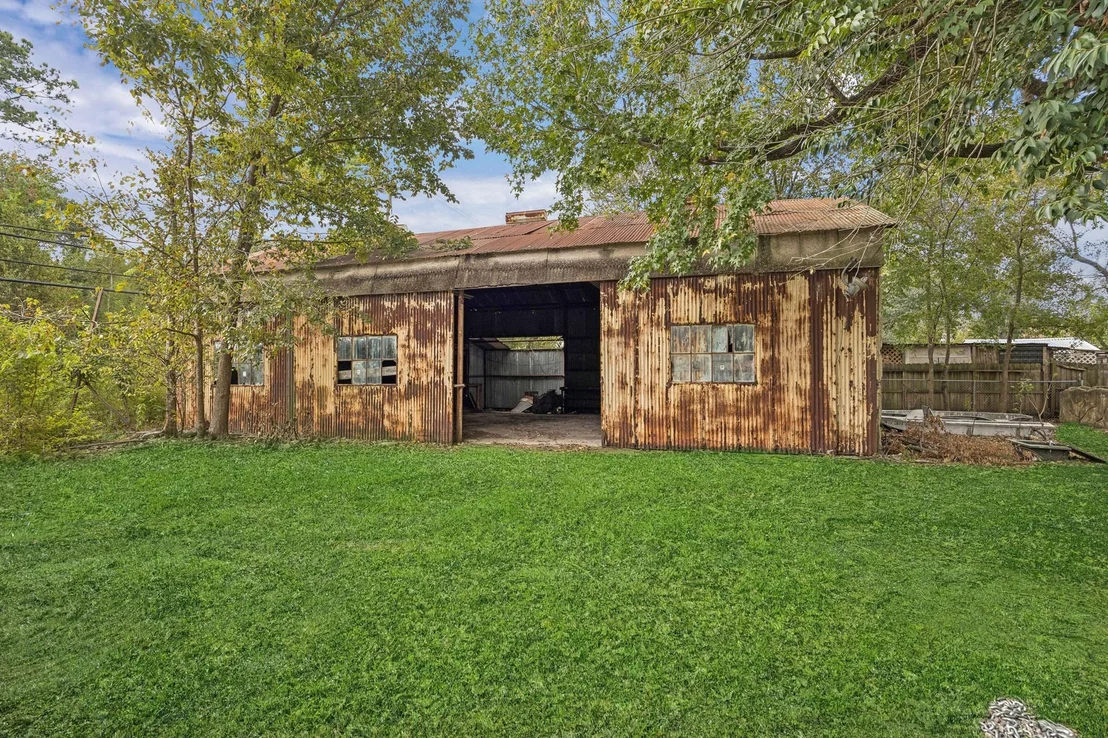 Photo of 7130 Brace Street