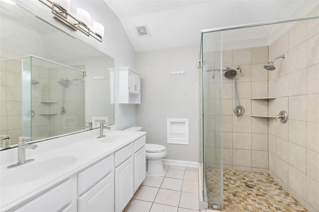 Photo of 2435 Colonial Springs Lane