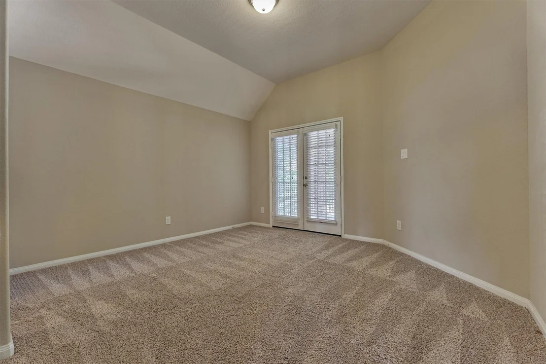 Photo of 4043 Steep Woods Drive