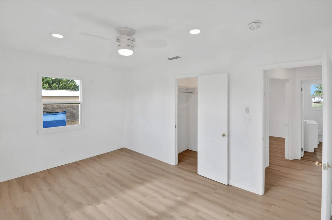 Photo of 807 Boyce Street