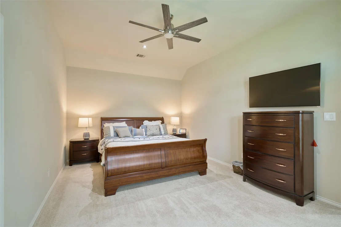 Photo of 128 Buckeye Drive
