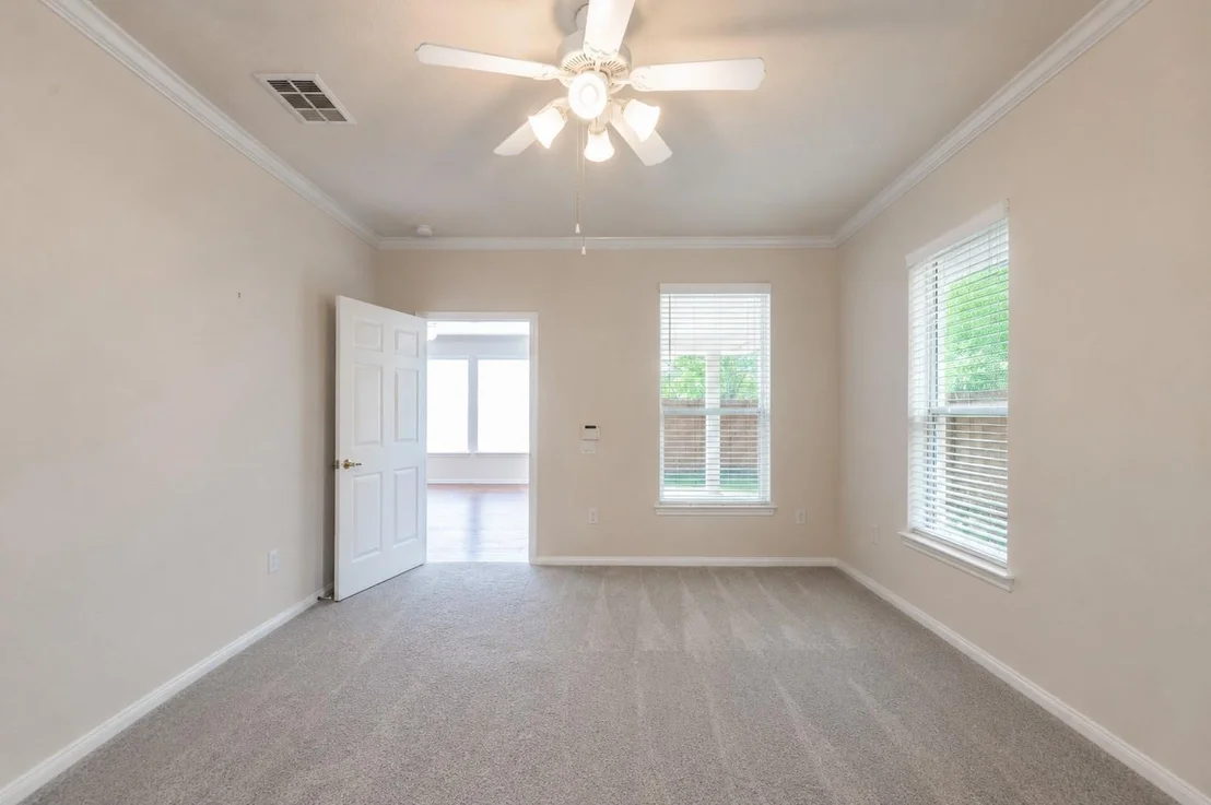 Photo of 5306 Thorngate Court