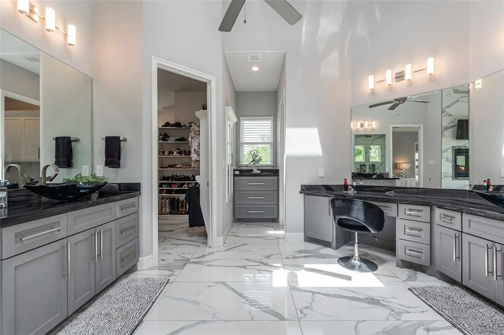 Photo of 5707 Windmill Lane