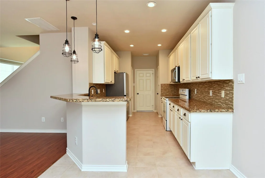Photo of 30 Peachridge Place