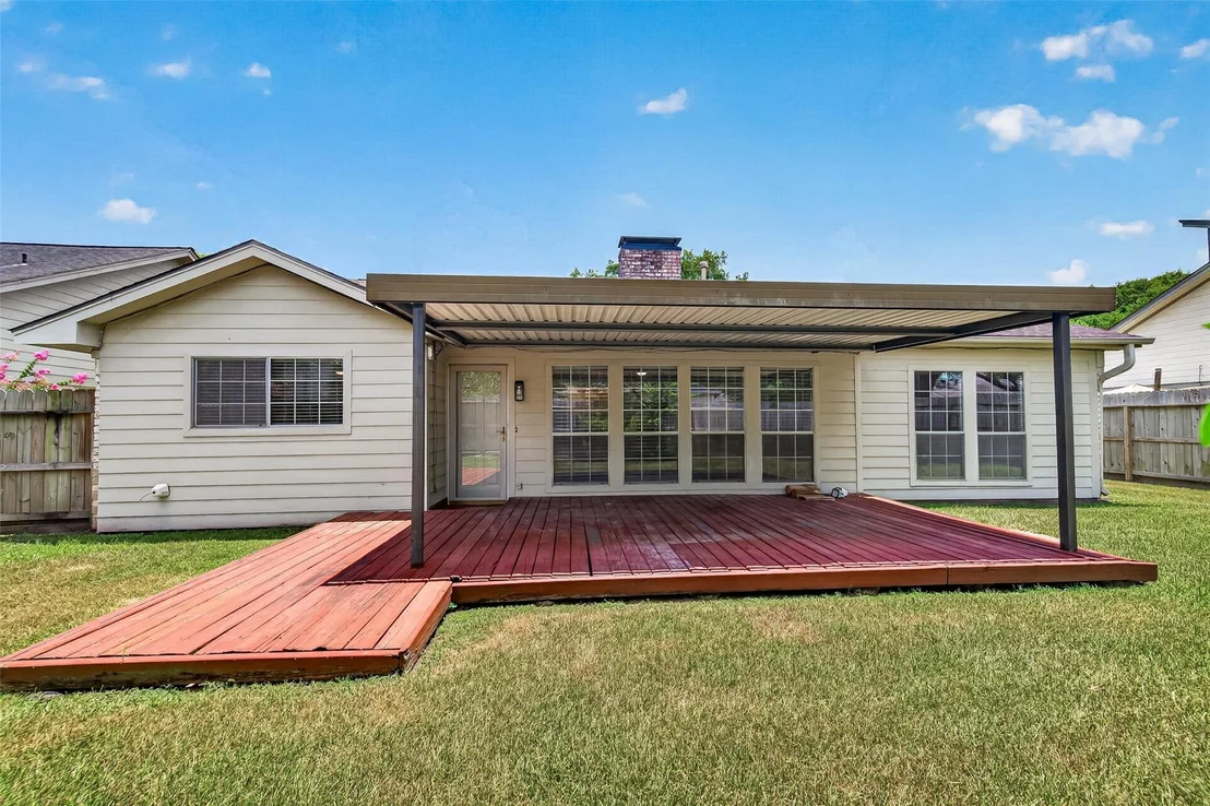 Photo of 15814 Boulder Oaks Drive