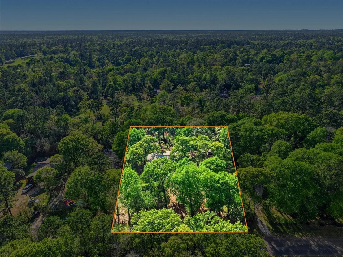 Photo of 16958 Cedar Road