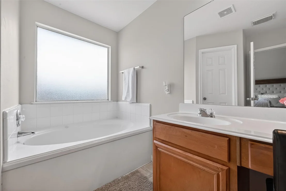 Photo of 6030 Moscone Court