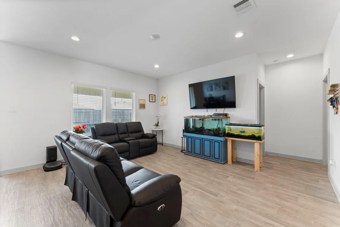 Photo of 8015 Milam Lane