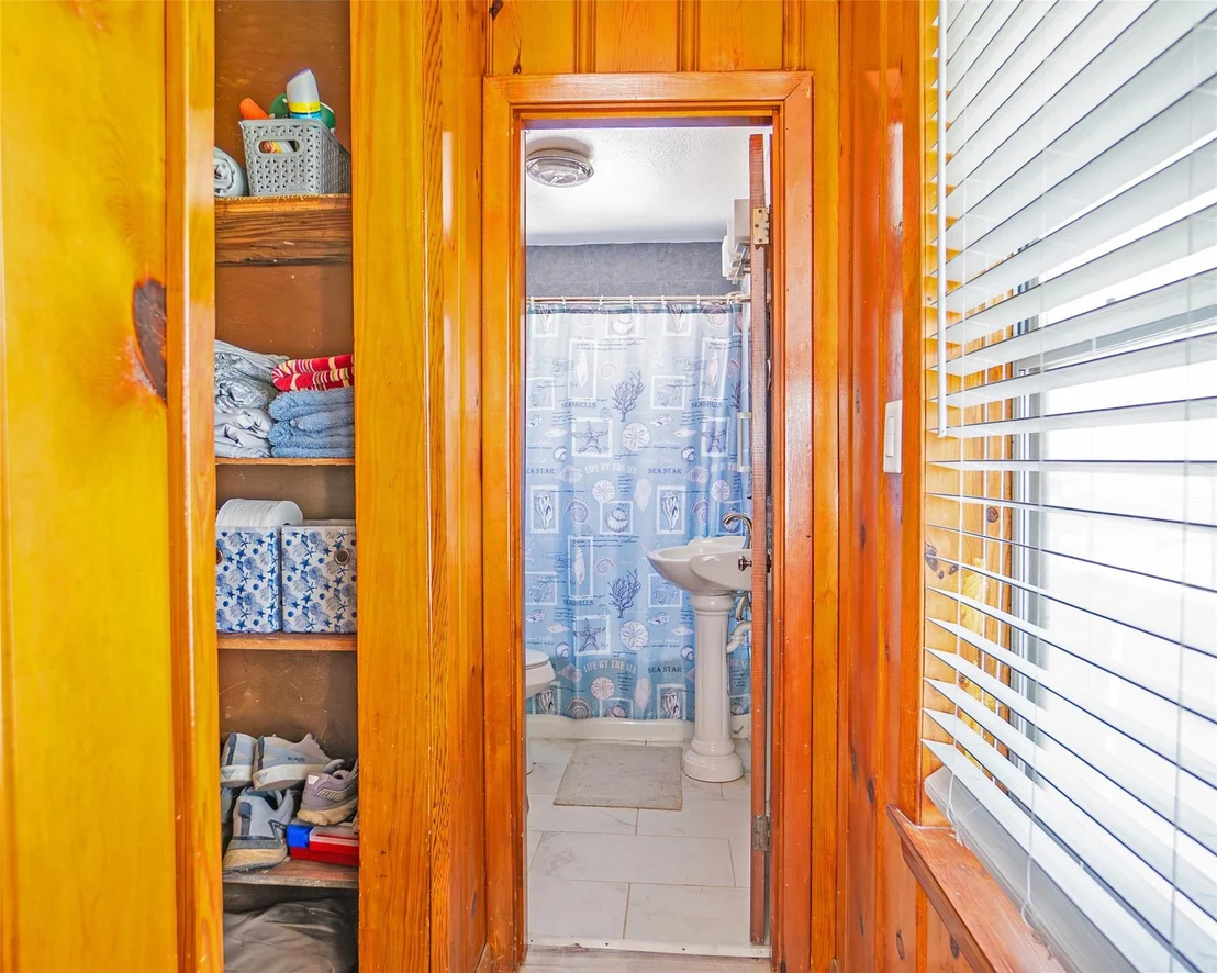 Photo of 1214 County Road 201