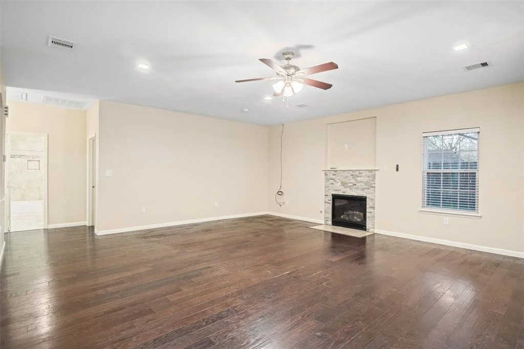 Photo of 15825 Boulder Oaks Drive