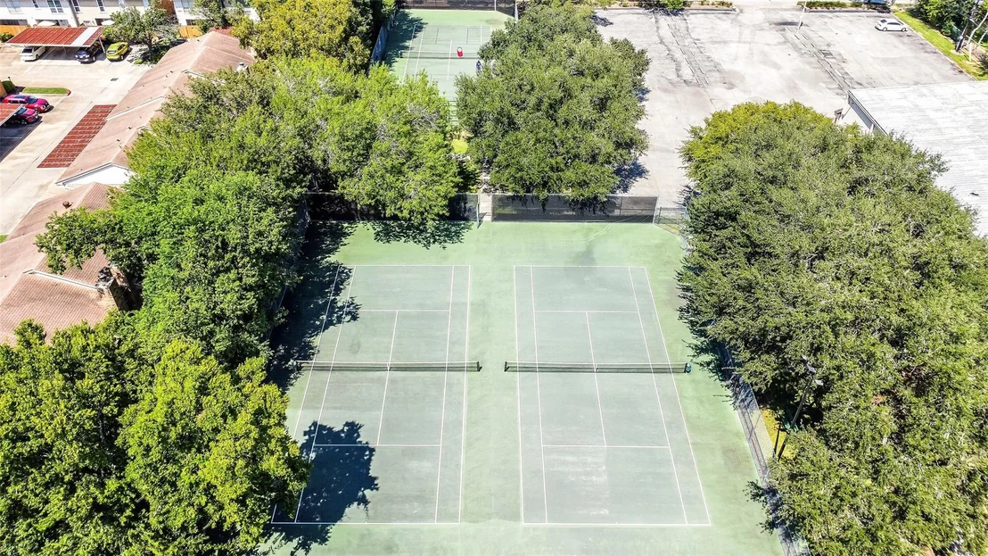 Photo of 10726 Riverview Drive
