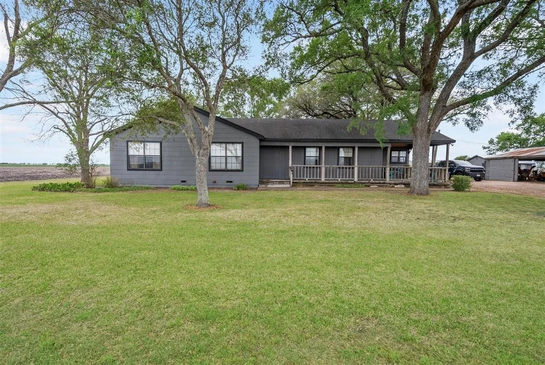 Photo of 13339 Bj Dusek Road