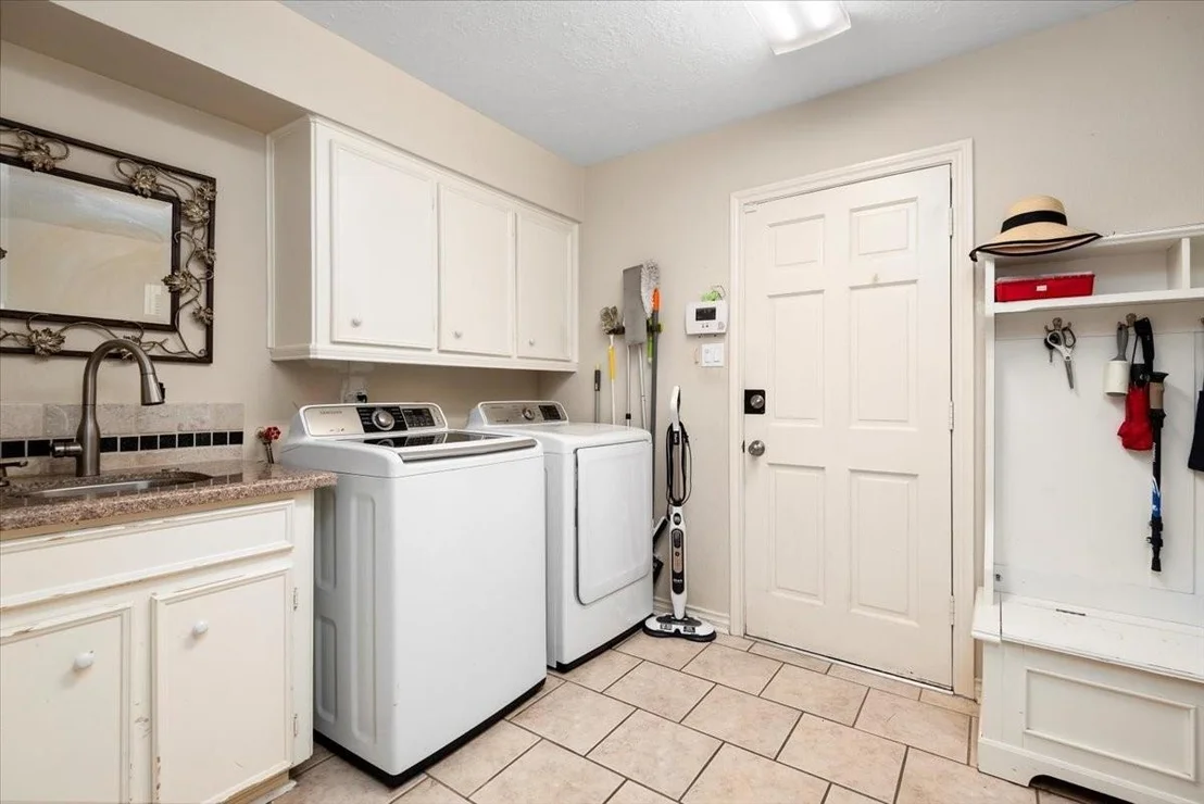 Photo of 1127 Rhine Lane