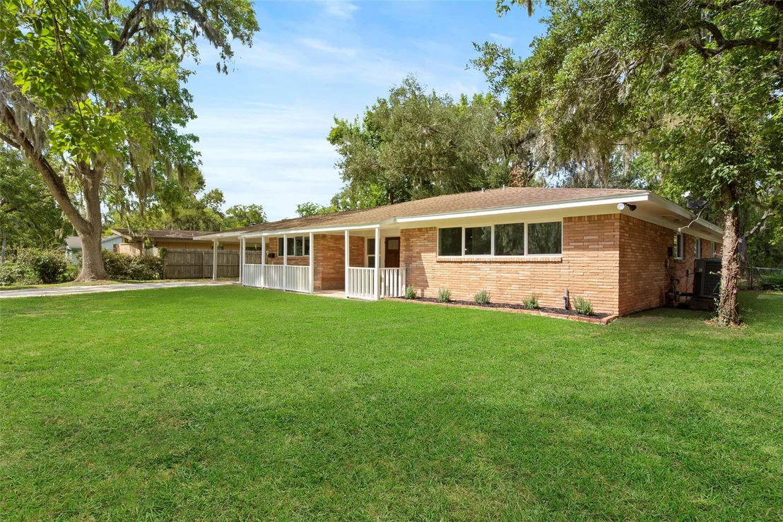 Photo of 126 Daisy Street