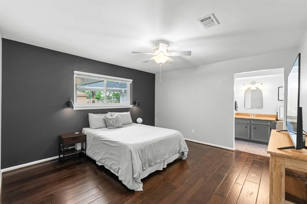 Photo of 5918 Donwhite Lane