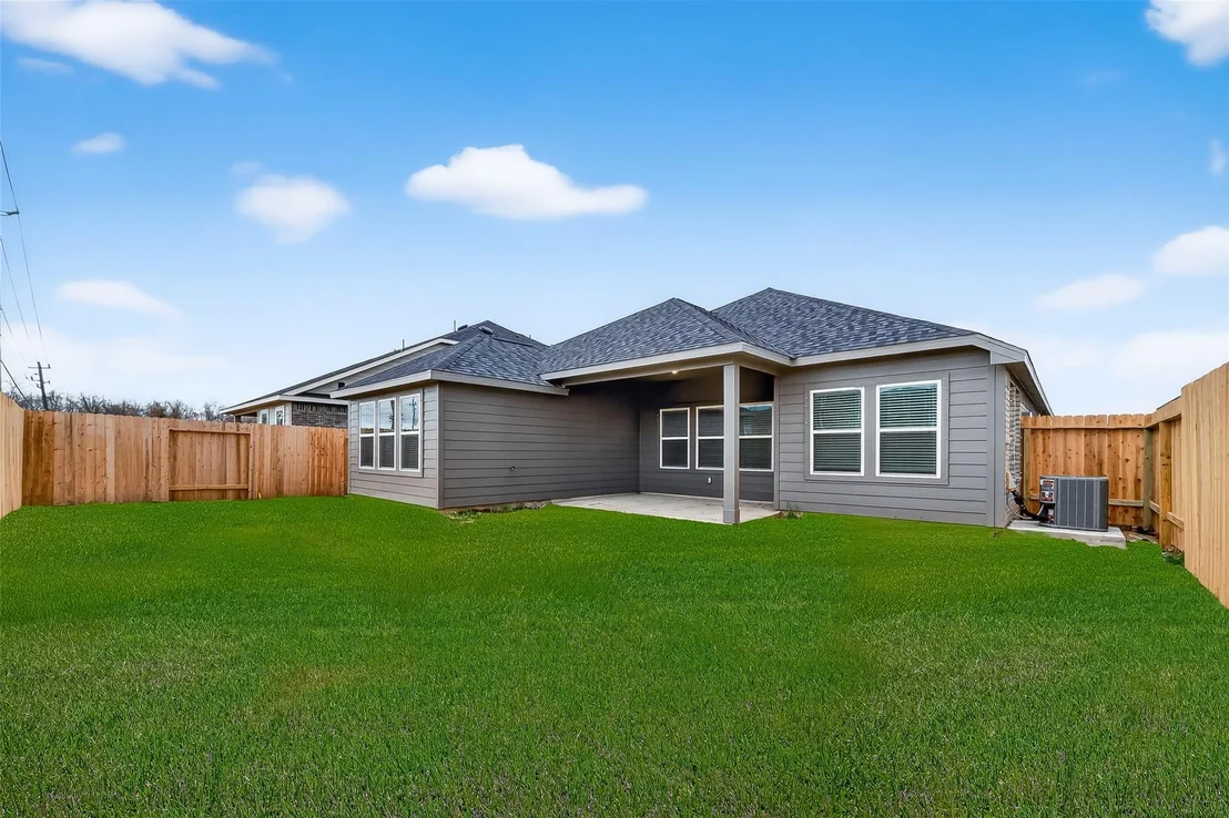 Photo of 3314 Rolling River Drive