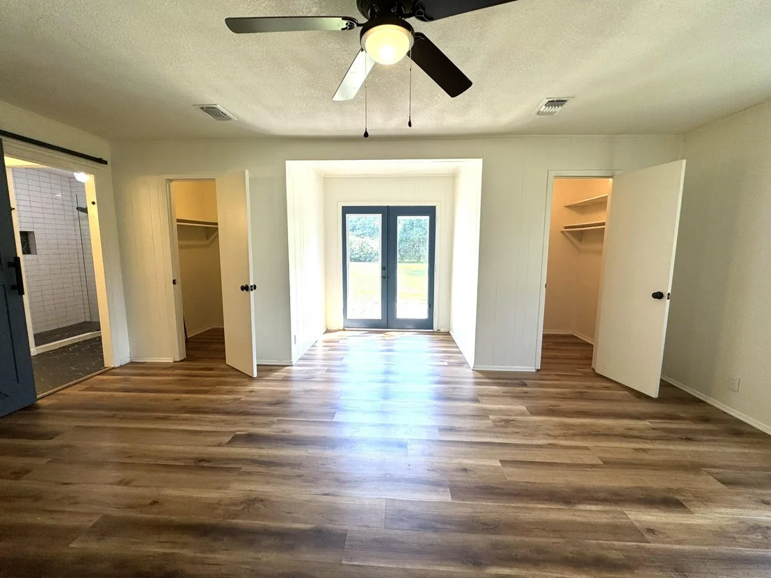 Photo of 1207 Half Moon Drive