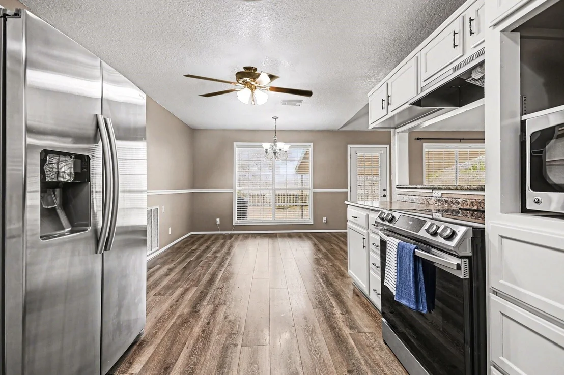 Photo of 21503 Pecan Bend Road