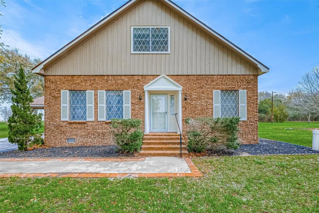 Photo of 1826 County Road 469