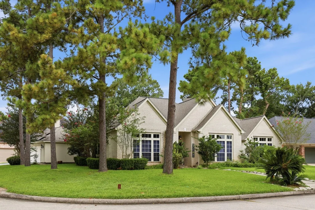Photo of 8122 Malardcrest Drive