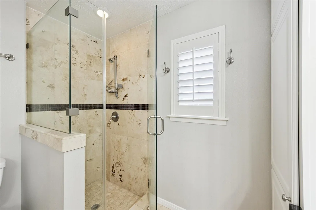 Photo of 13607 Taylorcrest Road