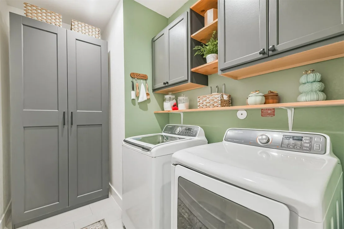 Photo of 12518 Blossom Drive