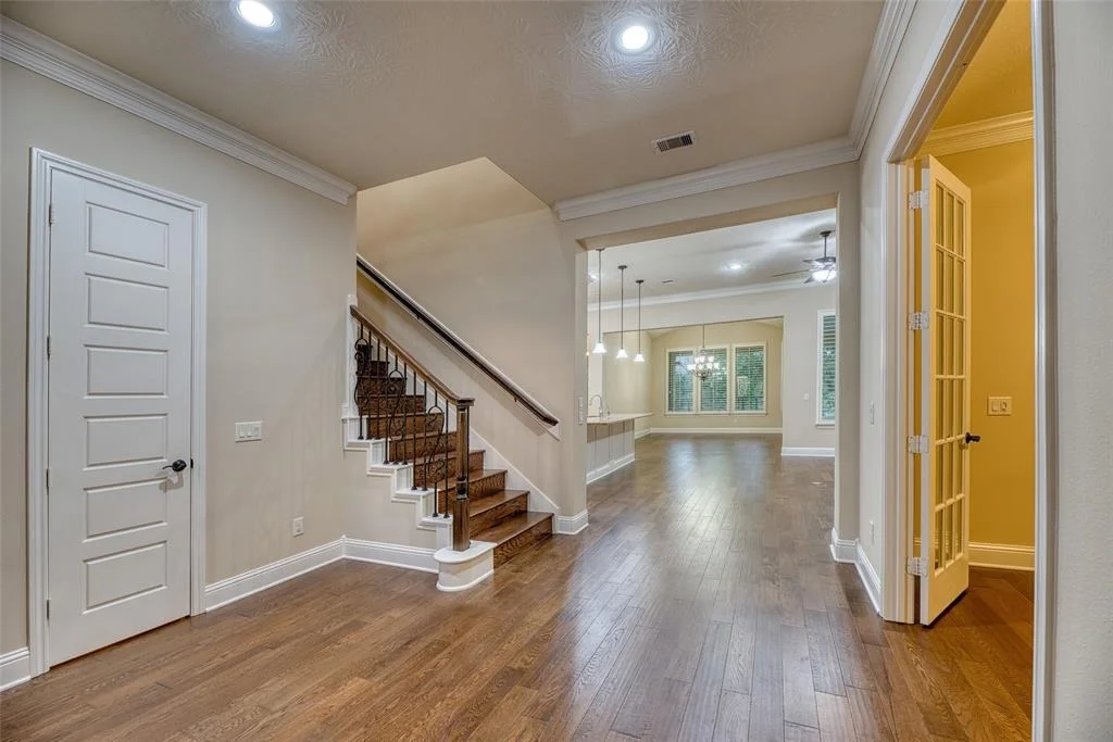 Photo of 107 Lake View Loop